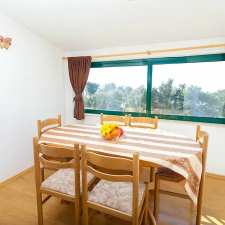 Apartament Puharic
